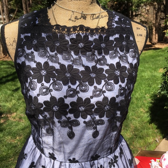 blue w/ black detail dress broken zipper - Picture 3 of 8